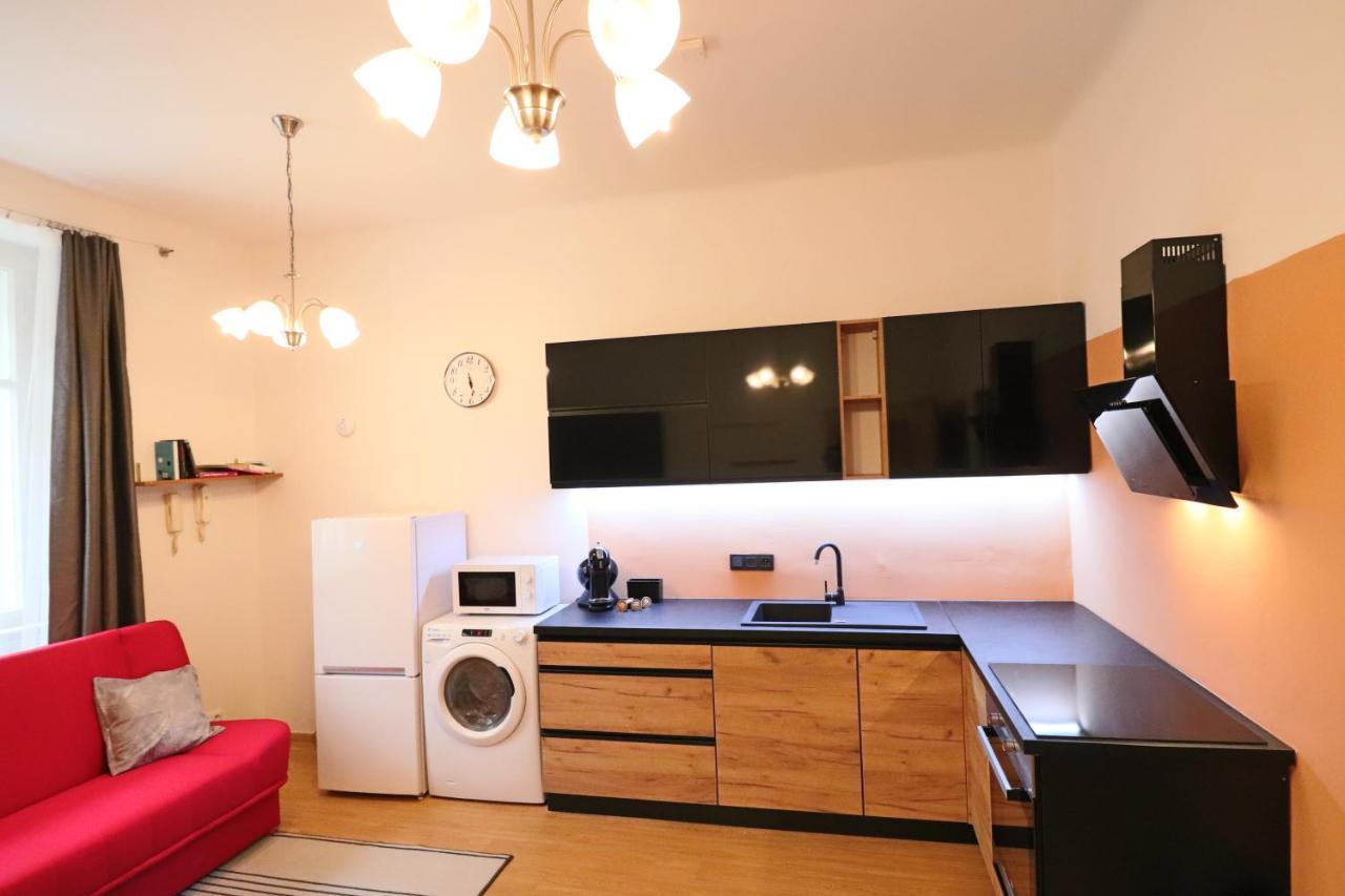 Apartment Relax Strasnice: With Private Infra-Sauna ! Praga Zewnętrze zdjęcie