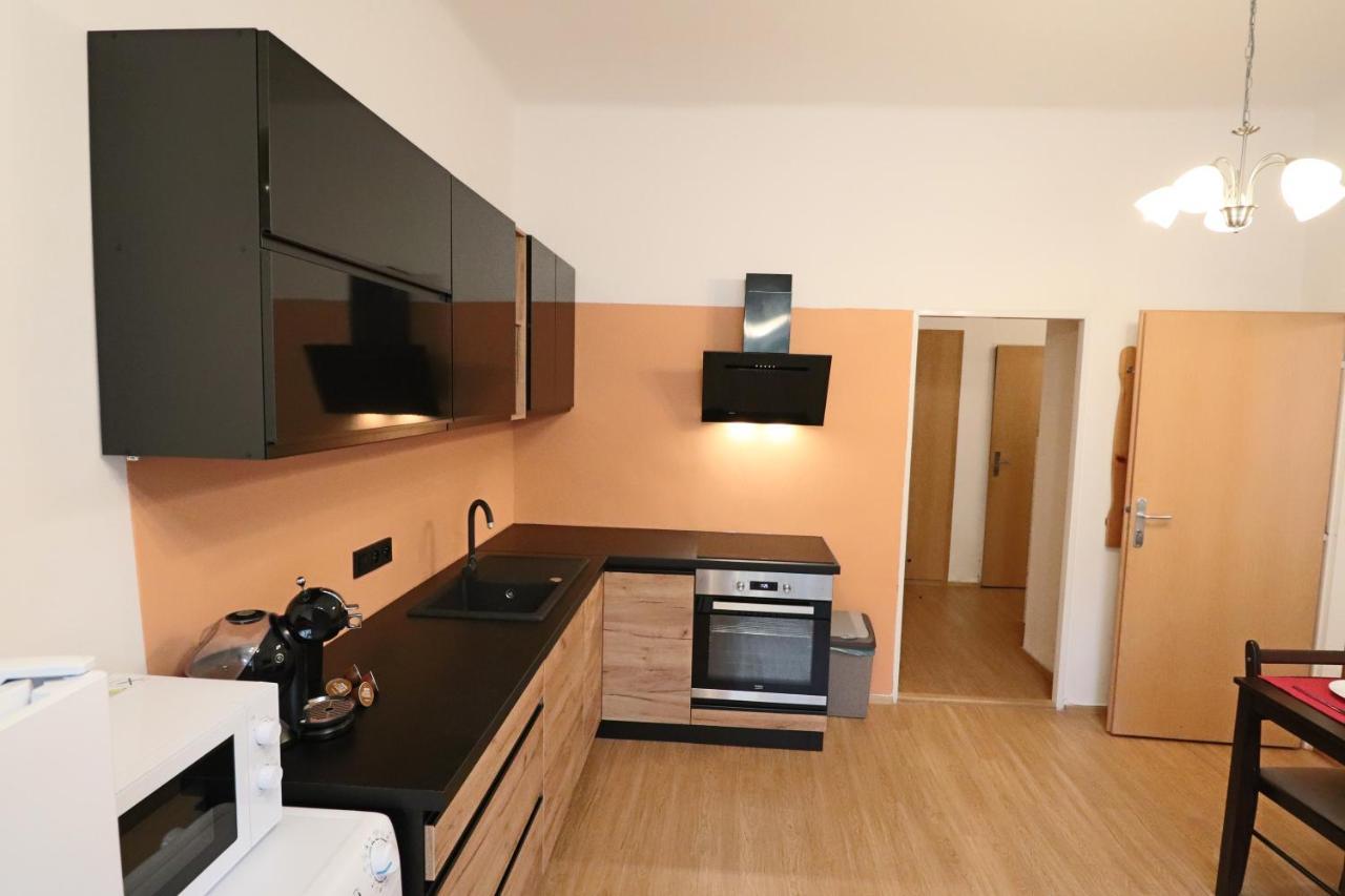Apartment Relax Strasnice: With Private Infra-Sauna ! Praga Zewnętrze zdjęcie